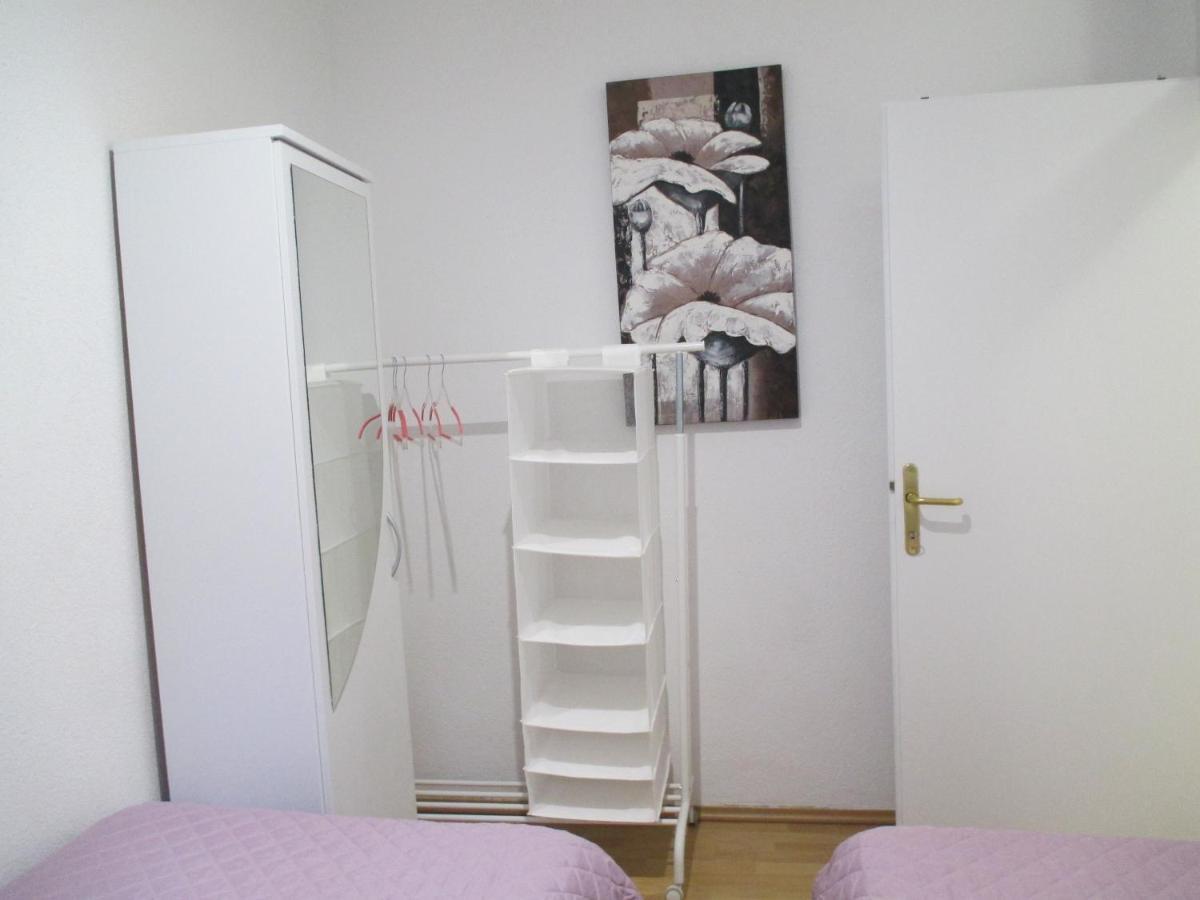 Family Apartment Romina Vrsar Exterior photo